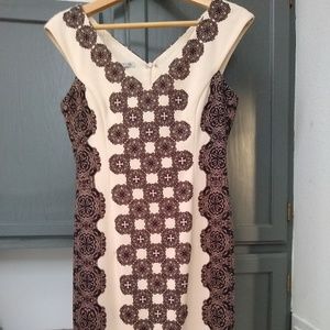 Maggy London Super-Flattering Midi Dress - size 4